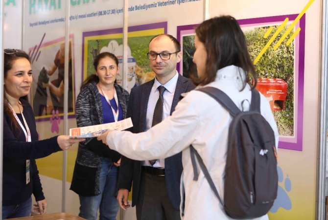 Fuarın gözdesi Bayraklı Belediyesi oldu