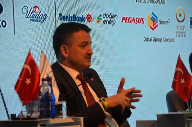 Tarım ve Orman Bakanı Pakdemirli'den Ziraat mühendislerine çağrı, "müteşebbis olun"