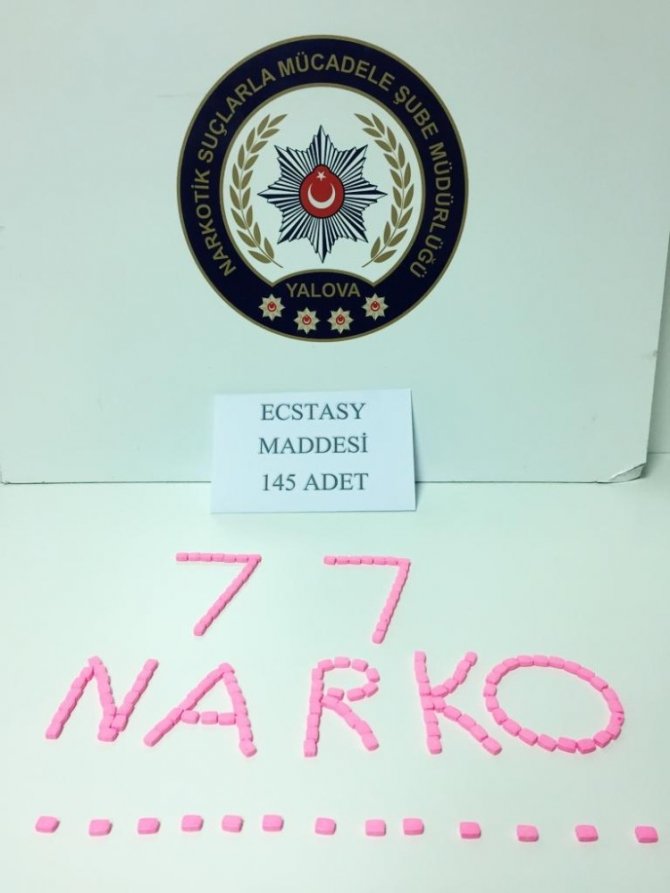 Yalova’da uyuşturucu operasyonu "156 adet ecstasy hap ele geçirdi."