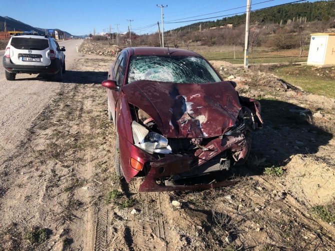 Denizli’de 2 otomobilin çarpışması sonucu trafik kazası: 1 ölü, 1 yaralı