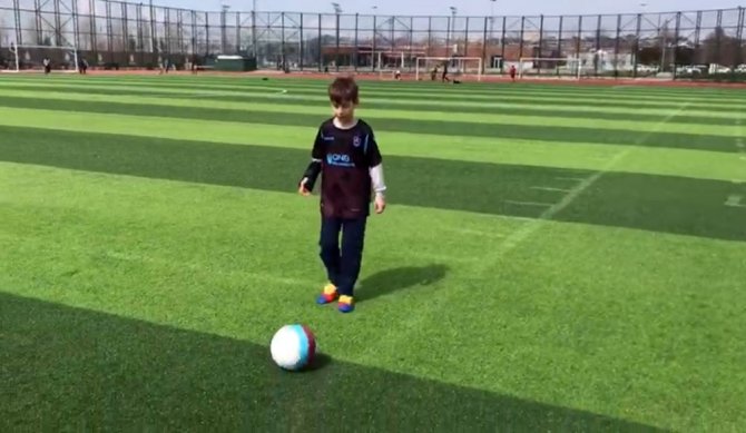 Kartal’da çöken binadan kurtarılan Tayyip Alemdar taburcu olduktan sonra ilk kez görüntülendi