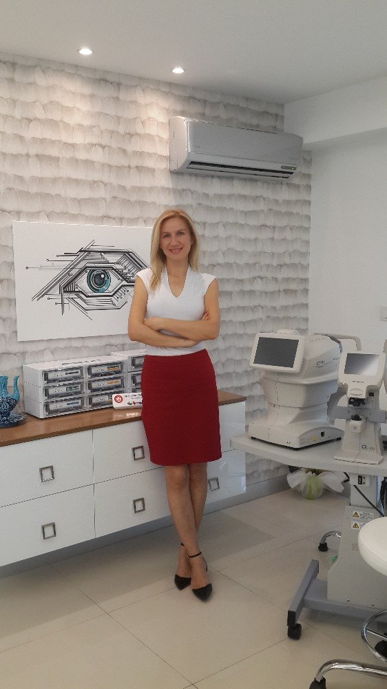 Op.Dr. Şeyda Atabay, göz tansiyonunun görme sinirine basısı sonucu kör olma ihtimalinin olduğunu söyledi.