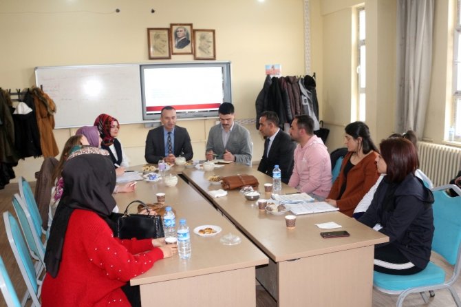 Ağrı İl Milli Eğitim Müdürlüğünc “Çözüm Senin Elinde” projesi