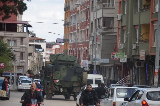 Suriye Sınıra zırhlı araç sevkiyatı