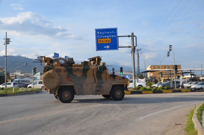 Suriye Sınıra zırhlı araç sevkiyatı