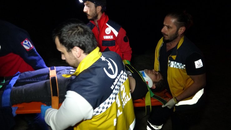 Karabük'te Otomobil uçuruma yuvarlandı: 1 ölü, 1 yaralı