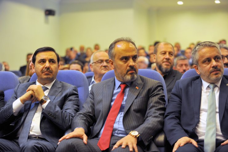 Bursa Büyükşehir Belediye Başkanı Aktaş mazbatasını aldı