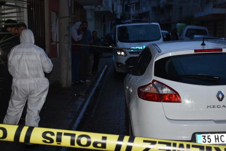 Otomobilinde intihar etti