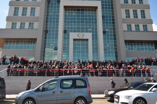 Süleymanpaşa’yı CHP’den alan AK Partili Yüksel mazbatasını aldı