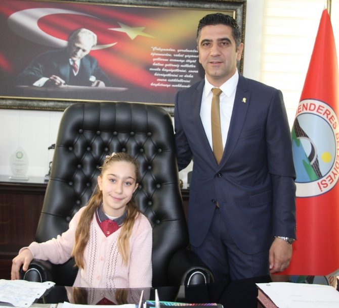 23 Nisan Ulusal Egemenlik ve Çocuk Bayramı Menderes'te de coşkuyla kutlandı