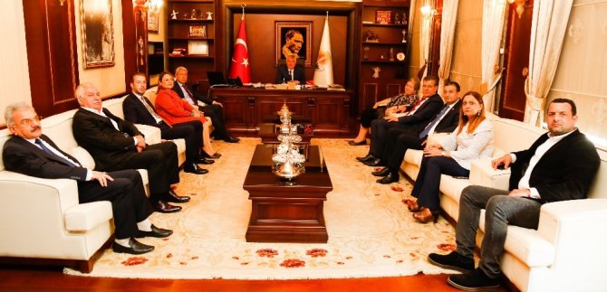 Karalar: "Birlikteliğin oluşturacağı sinerjiyle, Adana'nıngelişiminin sağlayacağız