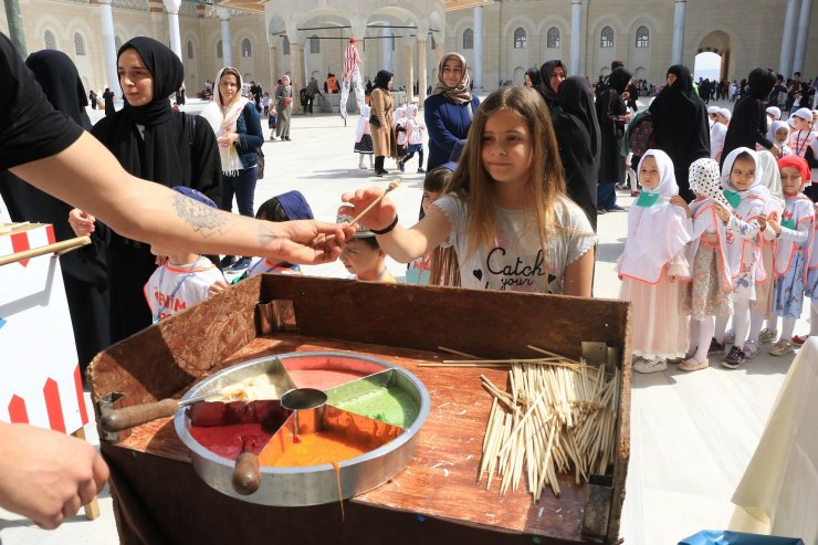 Ümraniyeli Çocuklar Büyük Çamlıca Camii’nde Buluştu