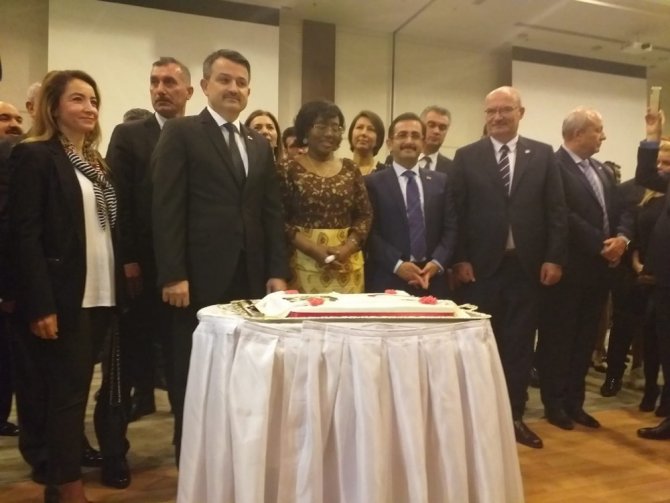 Pakdemirli: “Tanzanya’nın kalkınması için birikimimizi ve tecrübelerimizi dostlarımızla paylaşmaya hazırız”