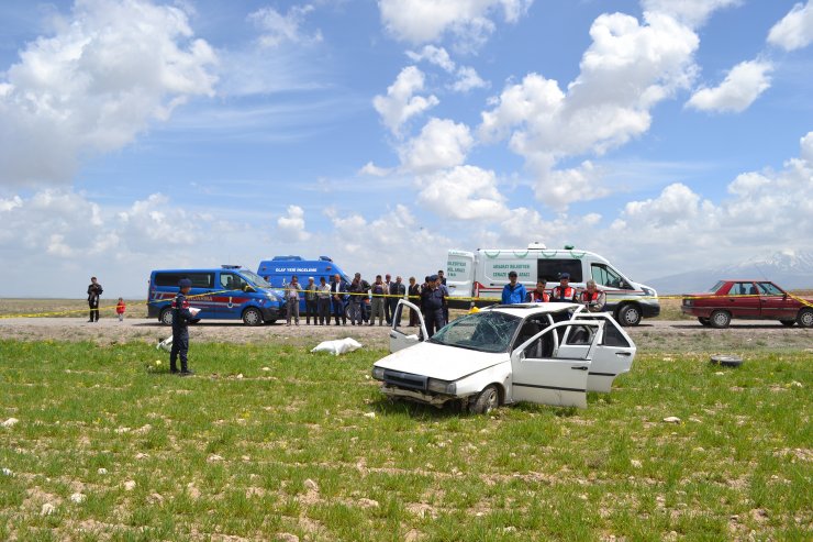 Otomobil takla attı: aynı aileden 1kişi ölü, 5 kişi yaralı