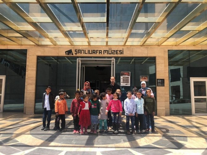 Akçalı İlkokulu öğrencileri Şanlıurfa’yı gezdi