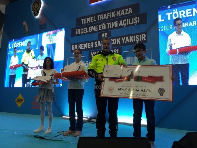 Bakan Soylu: "Türkiye uzun yıllardır, trafik güvenliği ile ilgili ciddi bir sorun yaşıyor"