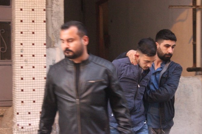 İstanbul’da sabahın erken saatlerinde uyuşturucu operasyonu: 25 gözaltı