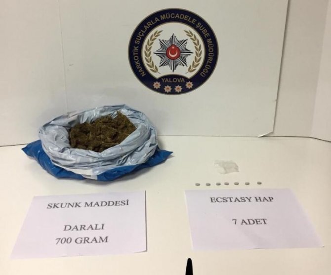 Yalova polisinden uyuşturucu operasyonu "2 kişi gözaltına alındı."
