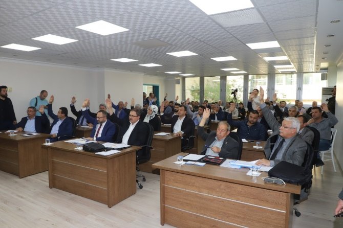 Turgutlu Belediyesi Meclis Toplantısı Çetin Akın başkanlığında yapıldı