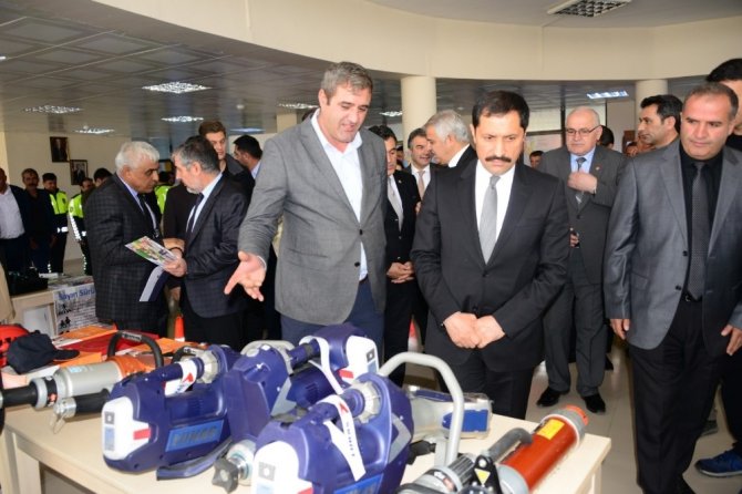 Ardahan Valisi: "Ondan sonra diyorlar Vali silah ruhsatını neden imzalamıyorsun"