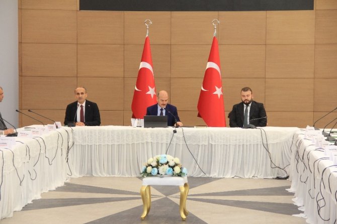 İçişleri Bakanı Soylu: ’YSK kararında çalmayı, aslında hukuk diliyle söyledi"