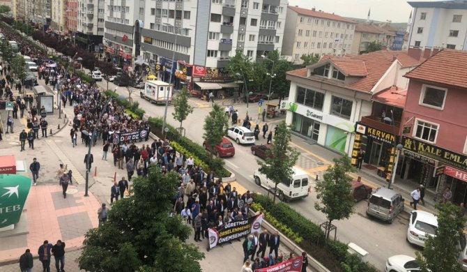 "Eğitimciye saldırı toplumun geleceğine yapılmış bir saldırıdır"