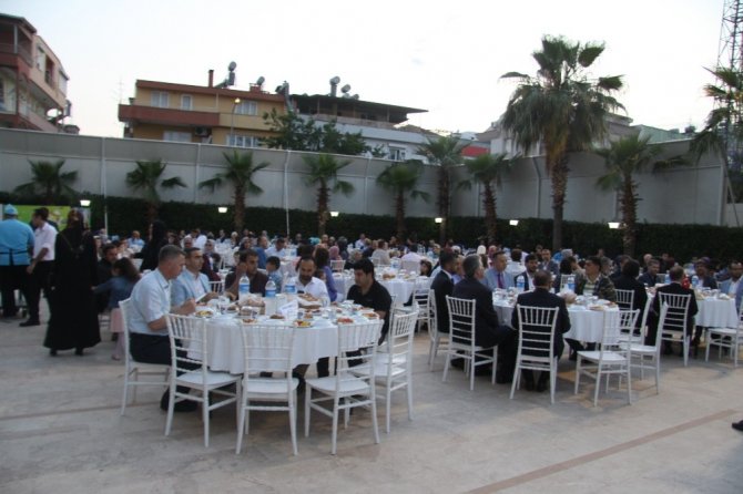 MÜSİAD Yönetim Kurulu Üyesi Özeken’den çağrı: "Gelin ülkemizin potansiyeline ve kendi gücünüze güvenin"