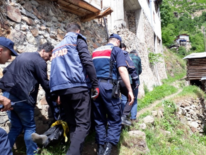 Artvin’de kaybolan kişi ölü bulundu