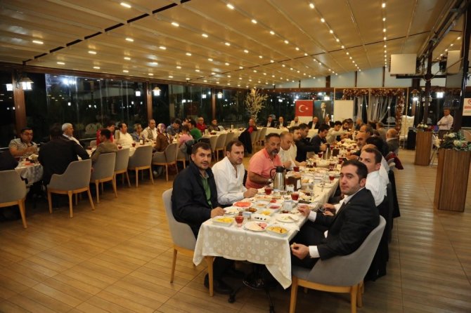 "Yatırımlarda bir yılı heba edip, önümüzdeki dört yılı kurtaracağız"