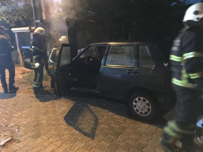 Tekirdağ’da araç yangını