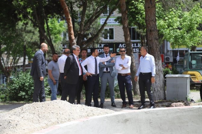 Nevşehir Belediye Başkanı Rasim Arı, çalışma alanlarında incelemelerde bulundu