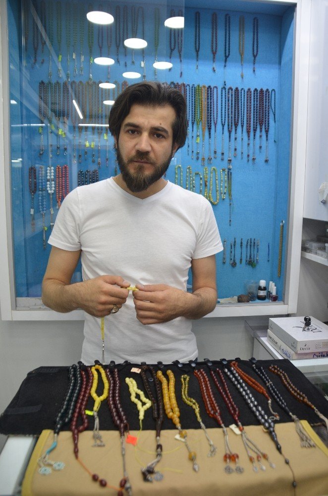 Otomobil fiyatına tespihlerde var!