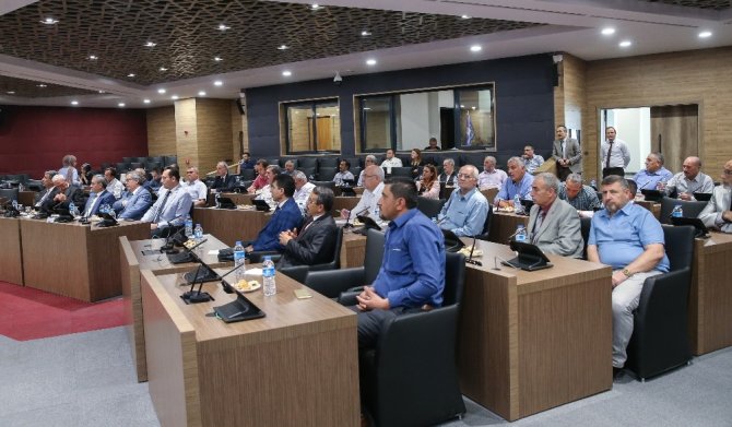 "Kütahya’yı özlediğimiz, istediğimiz konuma taşıyabilmemiz için alışkanlıklarımızı değiştirmeliyiz"