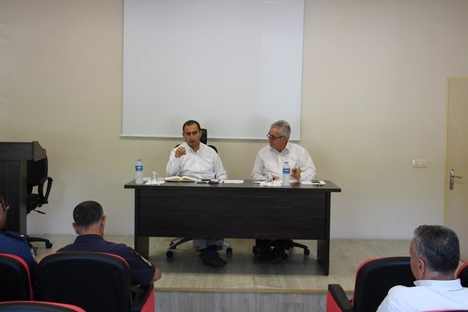 Dumlupınar'da 30 Ağustos Zafer Bayramı hazırlık toplantısı yapıldı