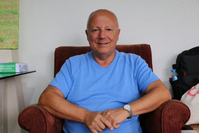 Genç biniciler milli takım aday kadro seçmelerini usulsüzlük yapıldığı iddiasıyla protesto etti