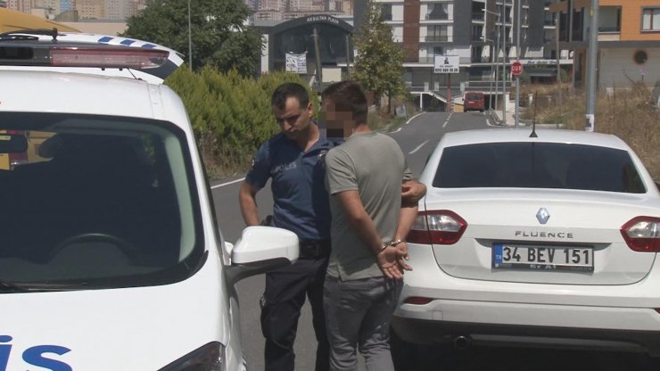 Beylikdüzü'nde boşanma aşamasındaki kadın eşi eve gelince onun silahıyla rastgele ateş etti