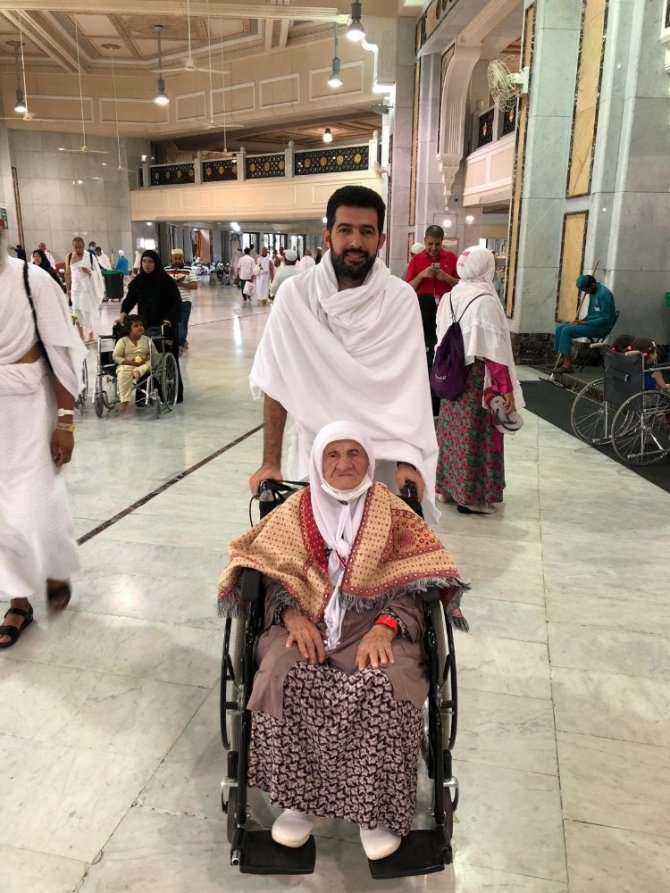 "Ölmeden önceki son isteği Cumhurbaşkanı Erdoğanı görmek ve hacdan getirdiği hurmaları vermek"