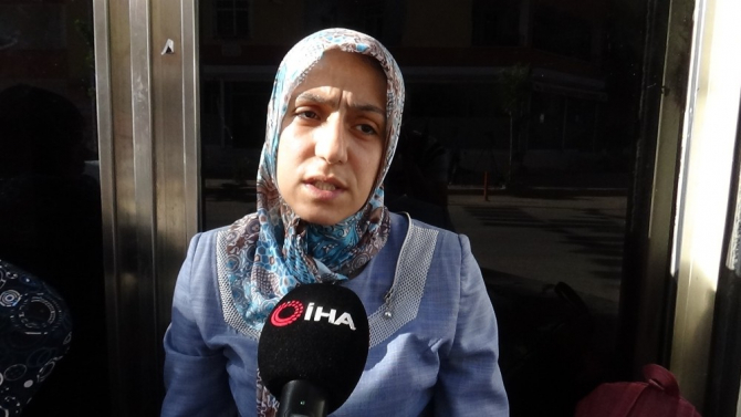 Çocukları dağa kaçırılan ailelerin HDP önündeki eylemi 2. gününde