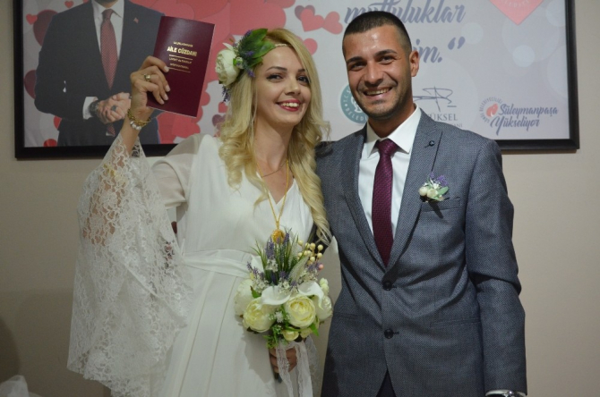 Nikahta 9’un 9’unu tutturdular