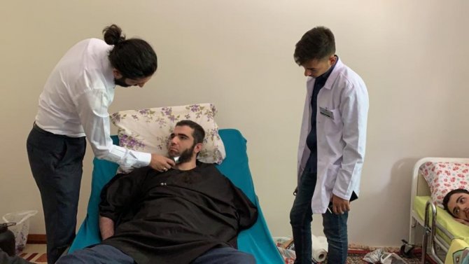 Şener Eroğlu Mesleki Eğitim Kuaför Academy üyelerinden anlamlı etkinlik