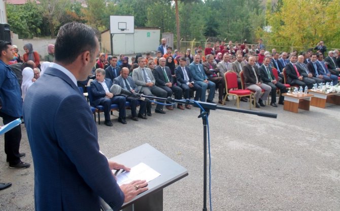 Bayburt’ta 14 bin öğrenci ders başı yaptı