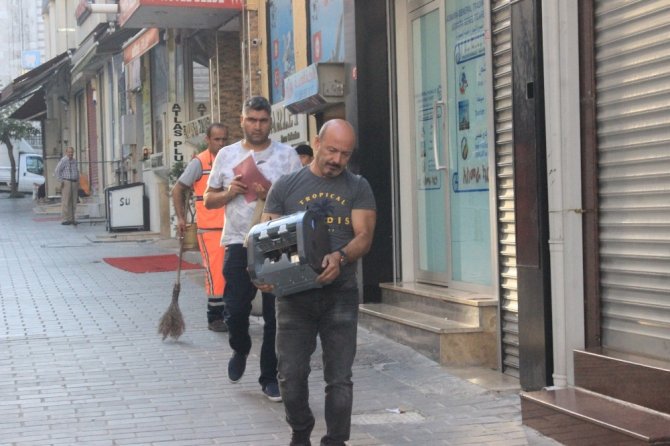 İstanbul’da DEAŞ operasyonu; örgütsel dokümanlar ve para sayma makinesi ele geçirildi!