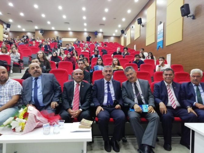 “Ahiler ellerinde silahlarla bu toprakları korumuşlardır”