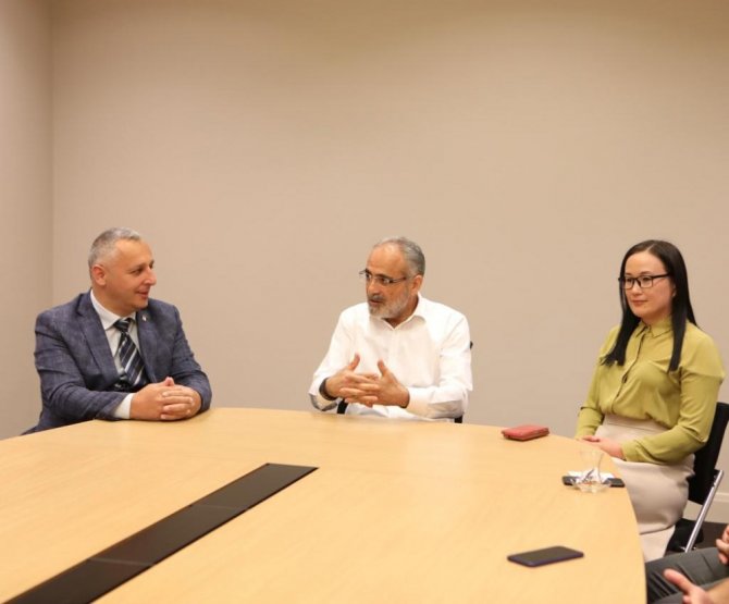 "Engelli insanımıza engel çıkartan her şeye engel olacağız"