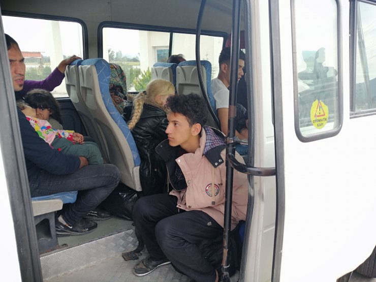 Çanakkale’de Midilli Adası'na gitmek isteyen 47 kaçak göçmen yakalandı