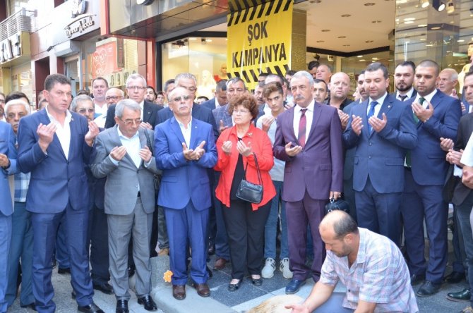 MHP Balıkesir İl Başkanlığında devir teslim gerçekleşti