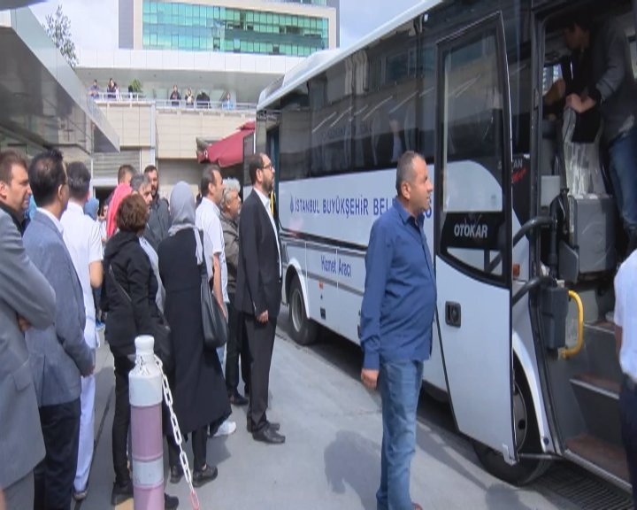 Neslican Tay'ın cenazesi hastaneden alındı! Sevenleri gözyaşlarına boğuldu