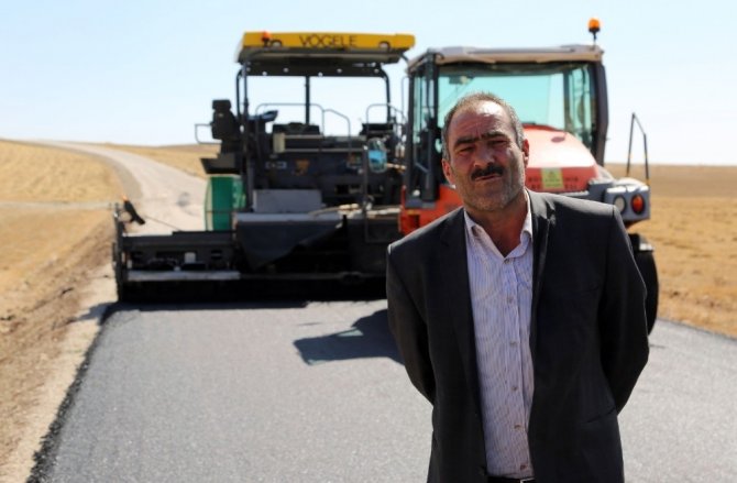 Van Büyükşehir Belediyesinden yol asfaltlama çalışması