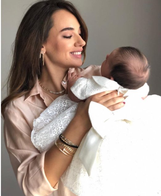 Seda Bakan kızı Leyla'nın kırkını uçurdu