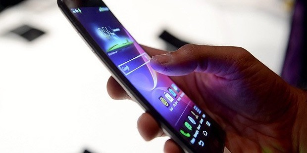 Depremde telefonlar niye çekmiyor? | Deprem anında telefon niye çekmez?